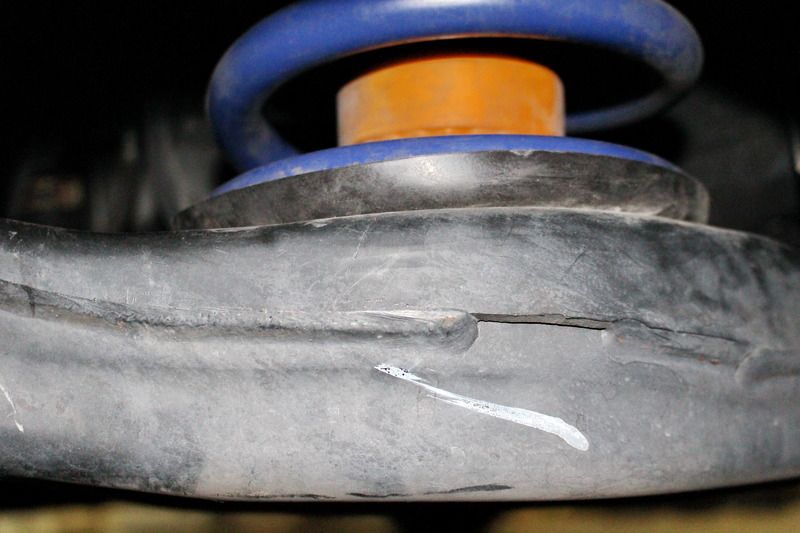 Replacing a cracked rear coil spring seat Honda Odyssey Forum