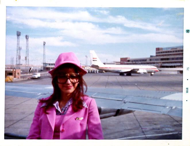 Air Hostesses - Page 172 - Wings900 Discussion Forums