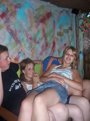 [img width=311 height=414]http://img.photobucket.com/albums/v692/steegie1984/GOOR/821add88.jpg[/img]