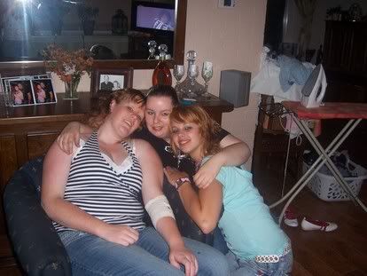 [img width=414 height=311]http://img.photobucket.com/albums/v692/steegie1984/GOOR/c19946b1.jpg[/img]