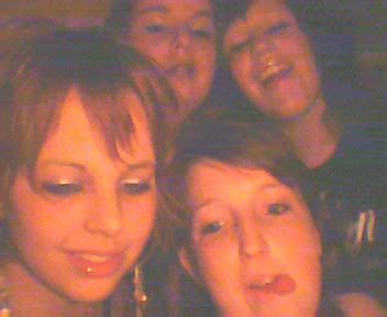 [img width=352 height=288]http://img.photobucket.com/albums/v692/steegie1984/Weekendje%20Goor/3e9fcbbc.jpg[/img]