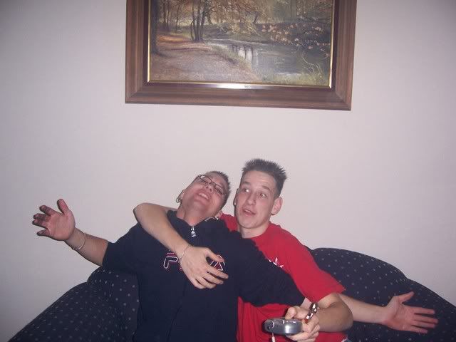 [img width=640 height=480]http://img.photobucket.com/albums/v692/steegie1984/goor%2028-10-2006/100_0899.jpg[/img]