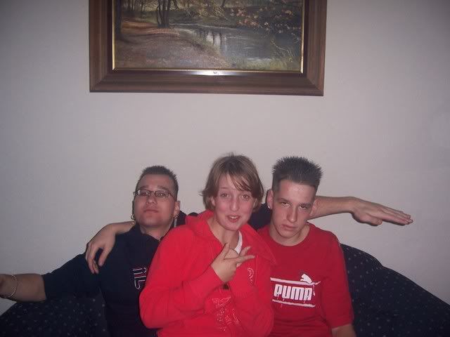 [img width=640 height=480]http://img.photobucket.com/albums/v692/steegie1984/goor%2028-10-2006/100_0901.jpg[/img]