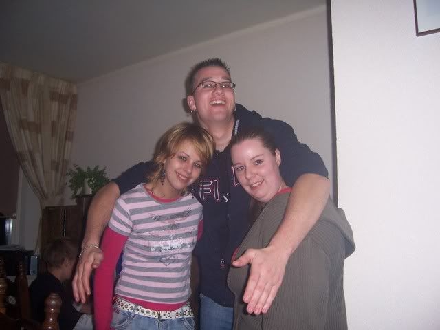 [img width=640 height=480]http://img.photobucket.com/albums/v692/steegie1984/goor%2028-10-2006/100_0927.jpg[/img]