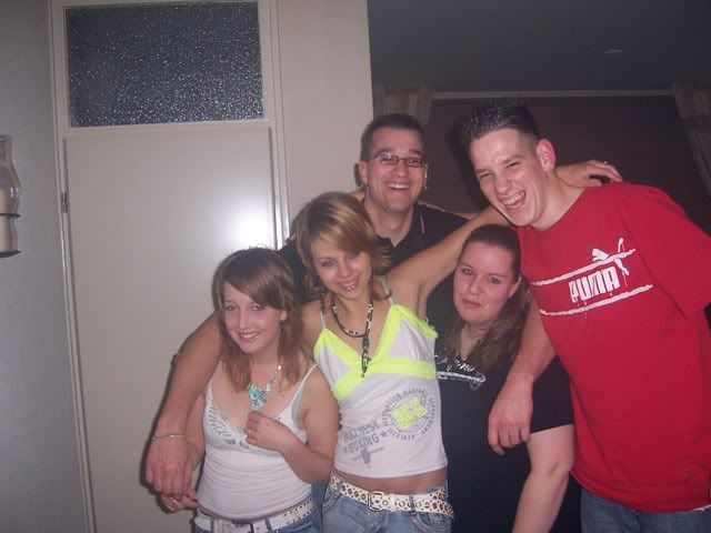 [img width=640 height=480]http://img.photobucket.com/albums/v692/steegie1984/goor%2028-10-2006/100_0929.jpg[/img]