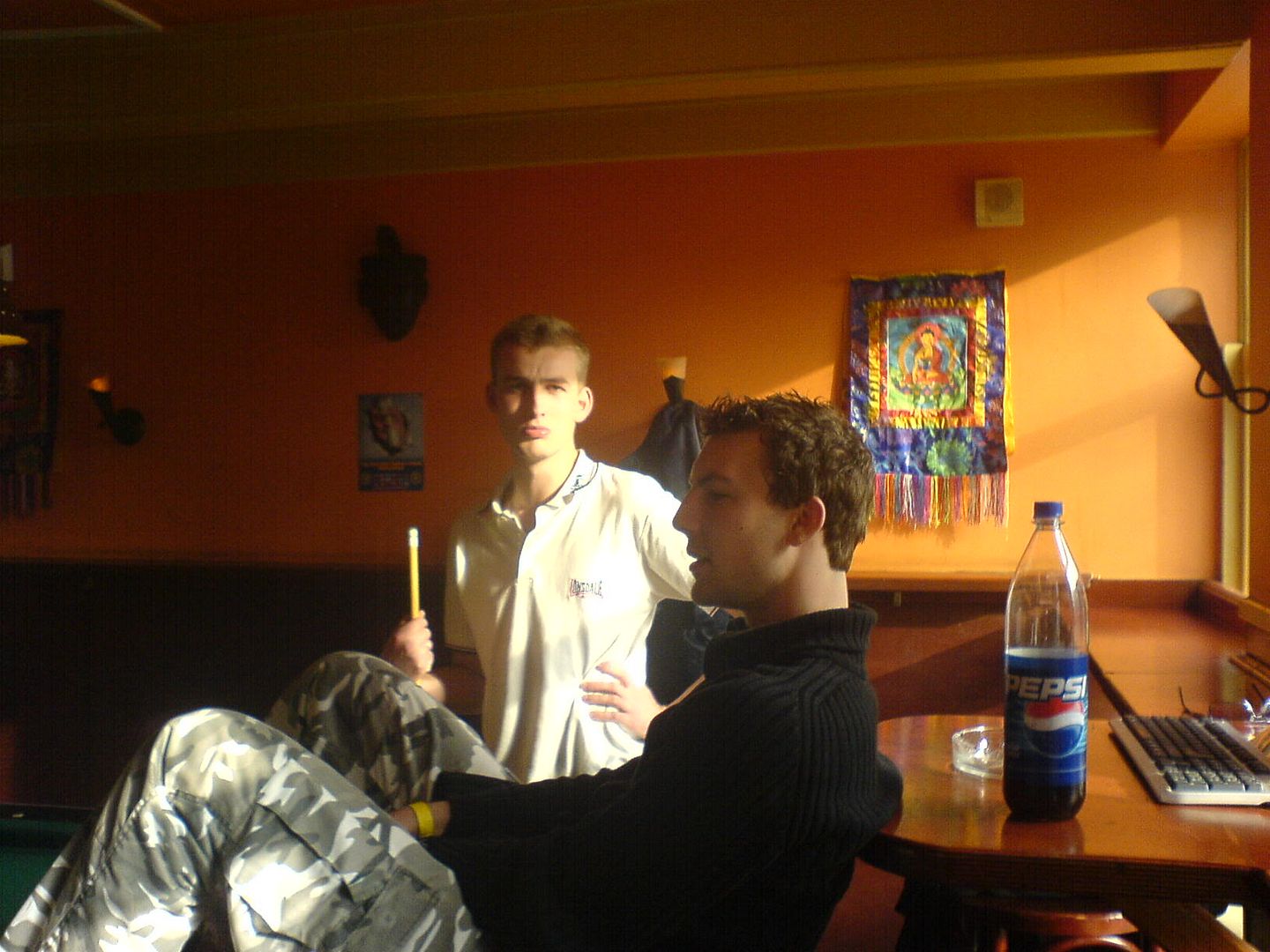 [IMG]http://img.photobucket.com/albums/v693/itsdarklikehell/moh%202006%20brabant%20hallen%20den%20bosch/allekanniettegenznverliesenvraagtaa.jpg[/IMG]