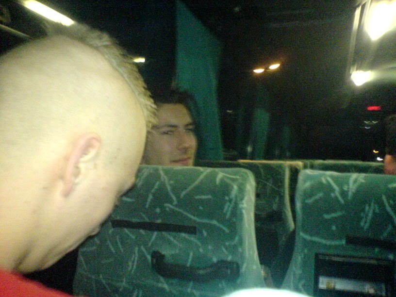 [IMG]http://img.photobucket.com/albums/v693/itsdarklikehell/moh%202006%20brabant%20hallen%20den%20bosch/johanspeglt.jpg[/IMG]