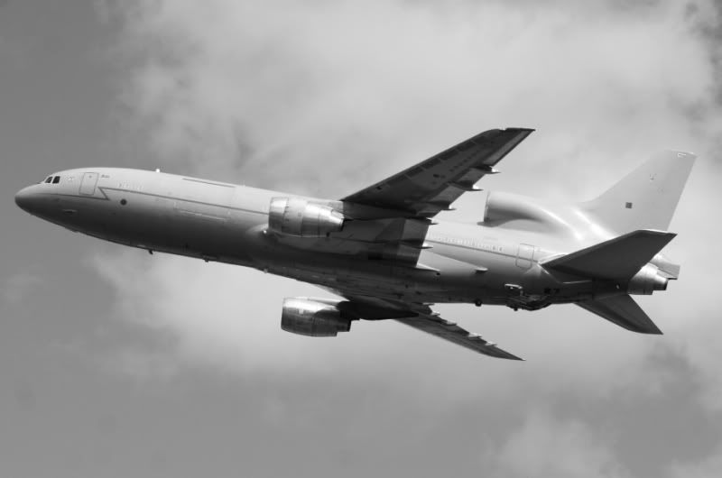http://img.photobucket.com/albums/v693/skylinerworld/RIAT2009/IMG_2082BW.jpg