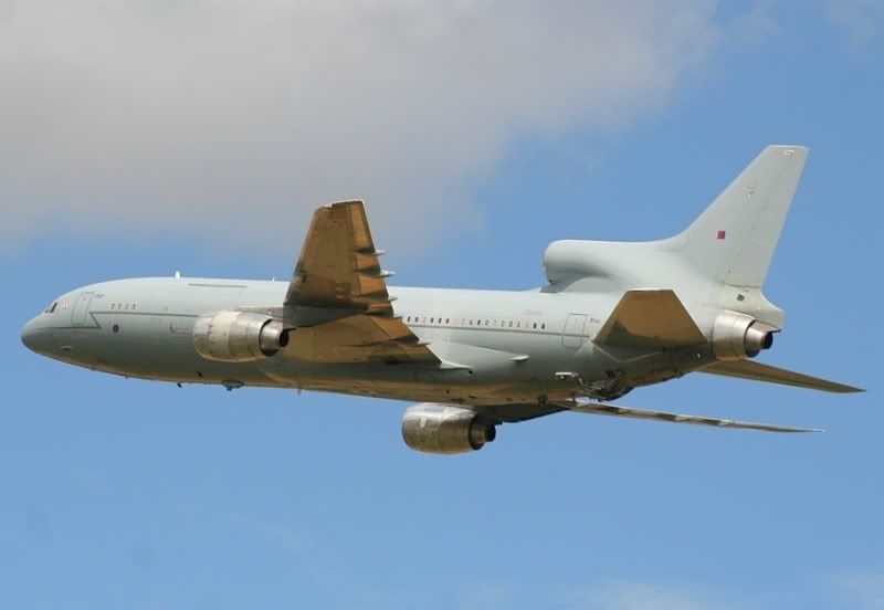 http://img.photobucket.com/albums/v693/skylinerworld/RIAT2009/IMG_2083B.jpg