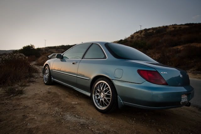 IMAGE: http://img.photobucket.com/albums/v694/ledzepig/dex_car-4.jpg