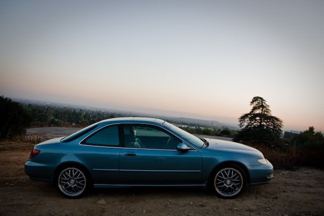 IMAGE: http://img.photobucket.com/albums/v694/ledzepig/dex_car-9.jpg