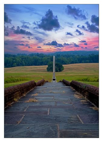 IMAGE: http://img.photobucket.com/albums/v696/nburwell/valley_sunset.jpg