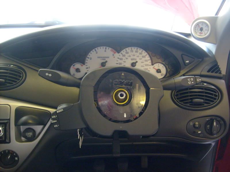 steeringwheelrefurb020.jpg