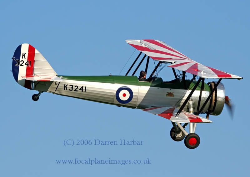 http://img.photobucket.com/albums/v698/darrenharbar/Grace%20spit/AvroTutor001web.jpg