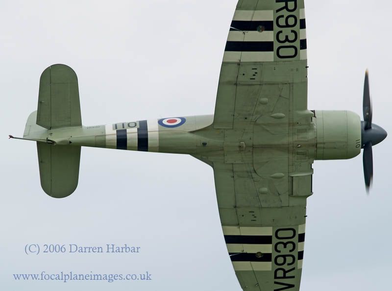 http://img.photobucket.com/albums/v698/darrenharbar/Grace%20spitfire%20day/Seafury3.jpg