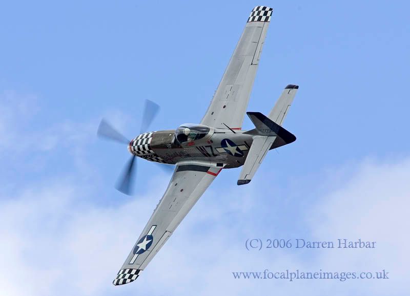 http://img.photobucket.com/albums/v698/darrenharbar/Gransden/Mustang017.jpg