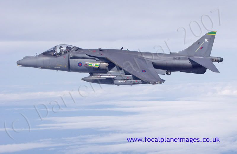 http://img.photobucket.com/albums/v698/darrenharbar/Tristar/Harriers004.jpg