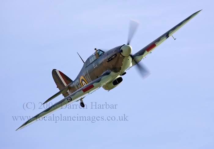 http://img.photobucket.com/albums/v698/darrenharbar/aviation/Hurricane1webnew.jpg