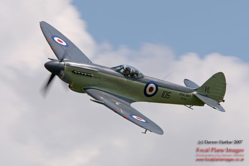 http://img.photobucket.com/albums/v698/darrenharbar/aviation/SeafireOW1-6-07012.jpg