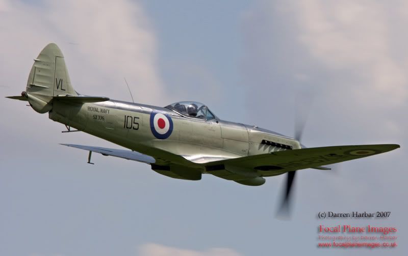 http://img.photobucket.com/albums/v698/darrenharbar/aviation/SeafireOW1-6-07021.jpg