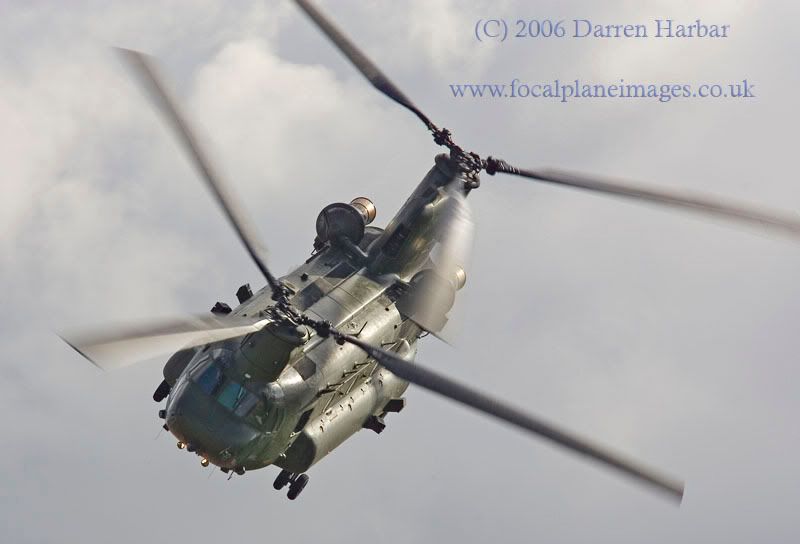 http://img.photobucket.com/albums/v698/darrenharbar/duxford%20oct%2006/DuxOct06003.jpg