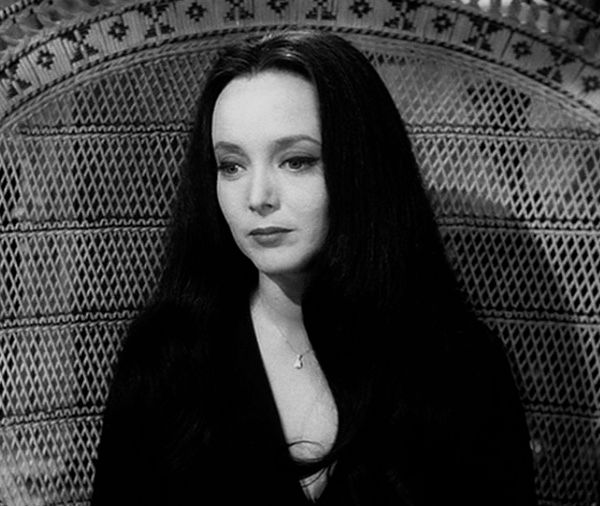  photo morticia001.jpg