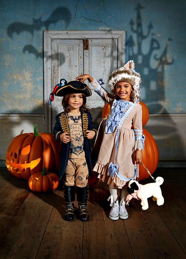  photo hmkids_halloween-04.jpg