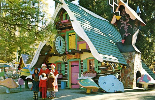  photo santavillage_1.jpg