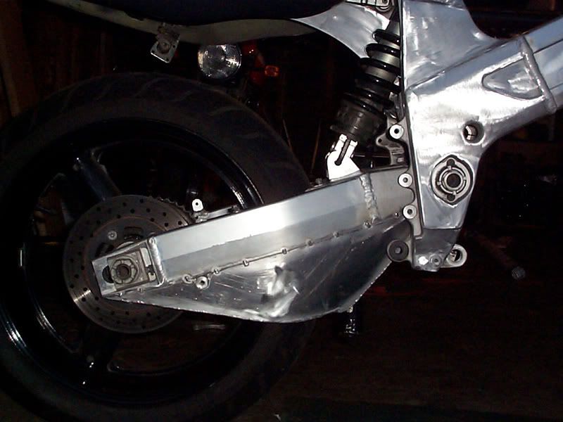Further box bracing on a TLR swingarm