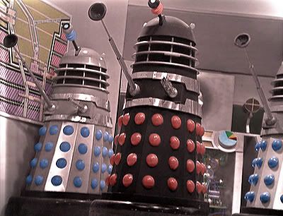 Doctor Who William Hartnell Dalek Invasion Of Earth Daleks colourised image