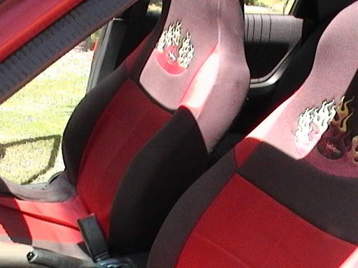 http://img.photobucket.com/albums/v701/NinjaPengu/CarSale13.jpg