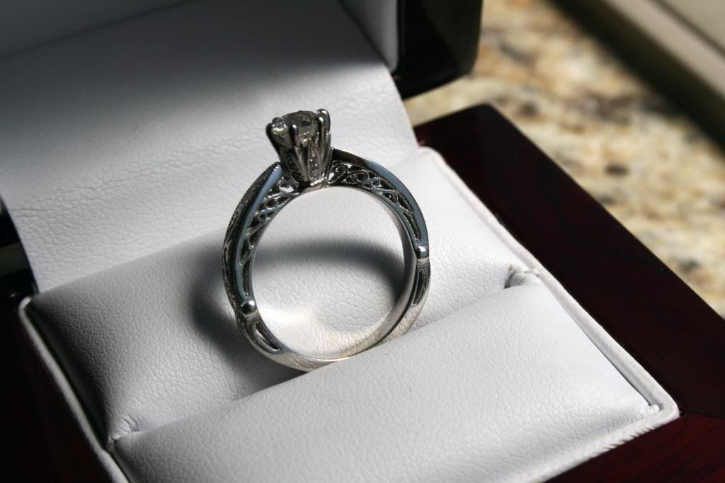 Engagementringdetail_zps7d7bb05e