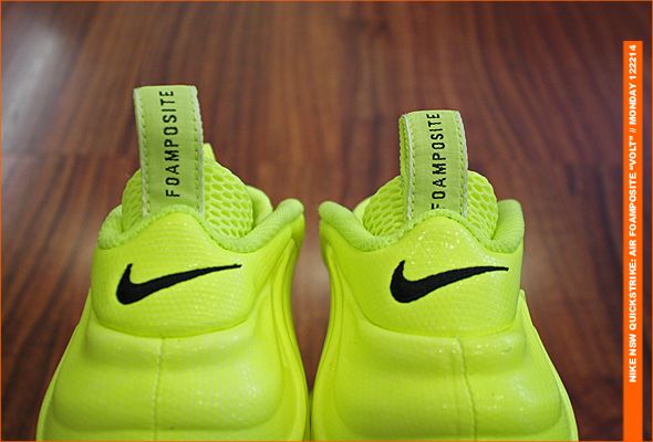 highlighter yellow foamposites