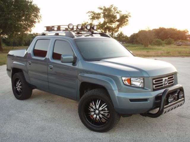 Off road tires and wheels for honda ridgeline
