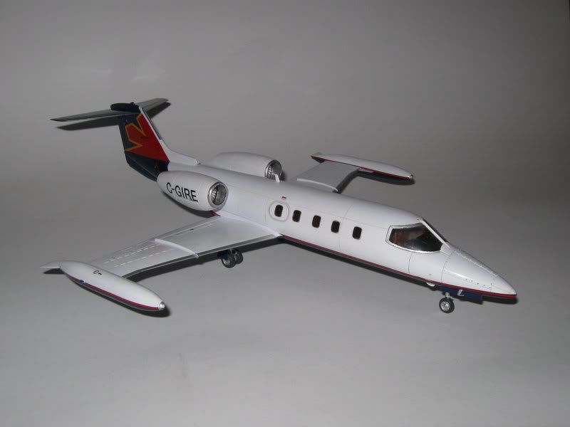 Learjet35_027s.jpg