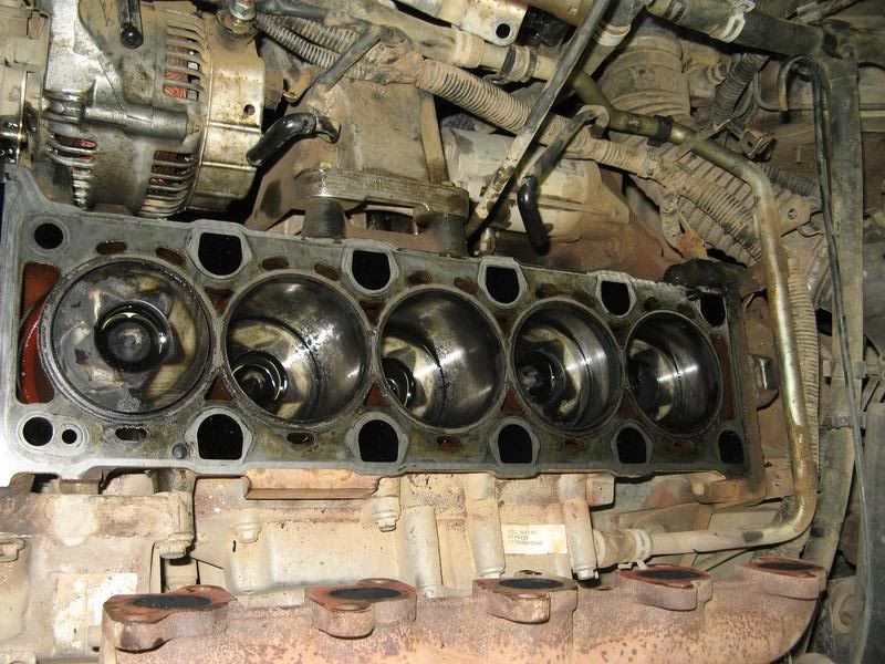 TD5 Cylinder head removal How to...