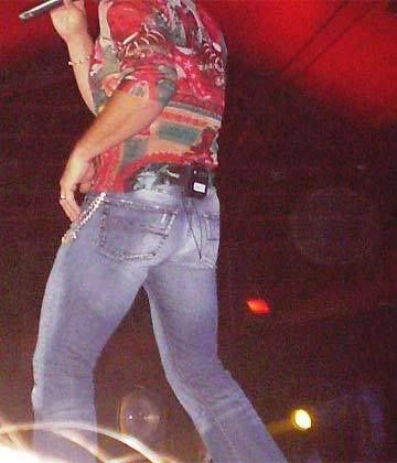 tim mcgraw comes out!