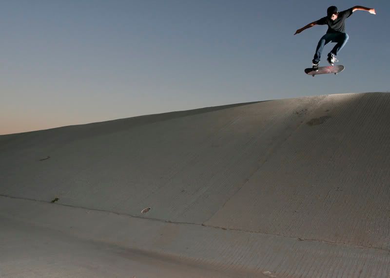 IMAGE: http://img.photobucket.com/albums/v709/goaliedude43/_MG_8154_edited-1.jpg