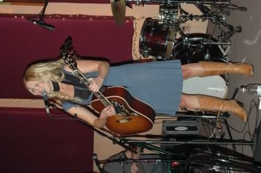 IMAGE: http://img.photobucket.com/albums/v71/Actorlife/DSC_0077.jpg