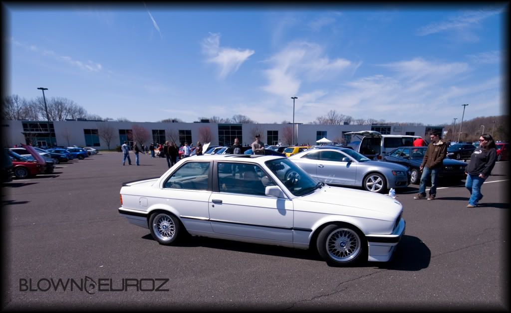 http://img.photobucket.com/albums/v71/VW2.0GTi/Show1.jpg?t=1206936684