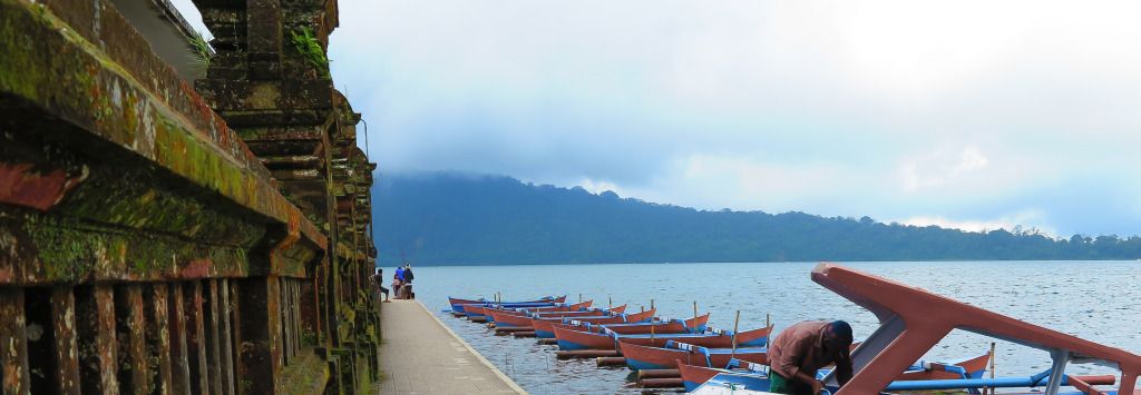 IMAGE: http://img.photobucket.com/albums/v711/wilerty/Bali%202012%20family/IMG_0843-1.jpg