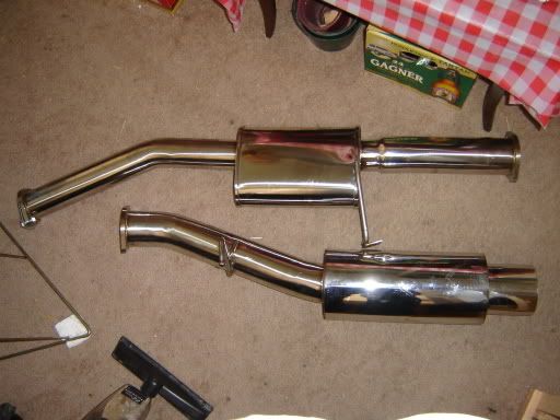 http://img.photobucket.com/albums/v714/1quickmx6/240exhaust003.jpg