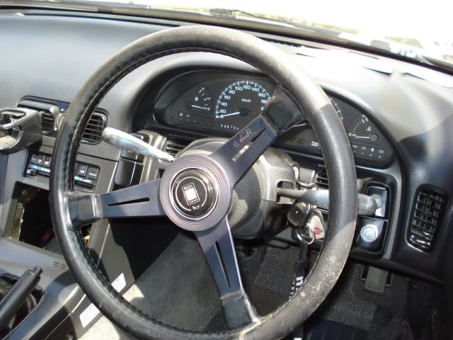 http://img.photobucket.com/albums/v714/1quickmx6/steerwheel.jpg