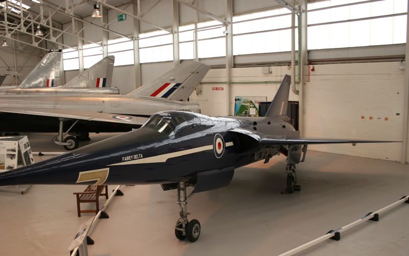 http://img.photobucket.com/albums/v714/Bruggen/CopyofCosford013.jpg