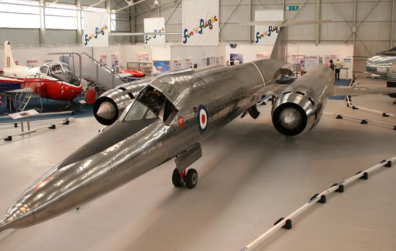 http://img.photobucket.com/albums/v714/Bruggen/CopyofCosford015.jpg