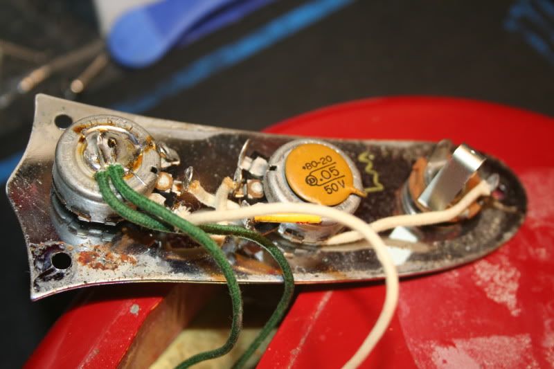 Anyone have a wiring diagram for a 1967 Fender Mustang? | Harmony Central