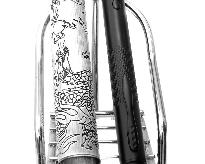 IMAGE: http://img.photobucket.com/albums/v715/kninja0/Lasers/New%20Camera/56008c8e-2.jpg