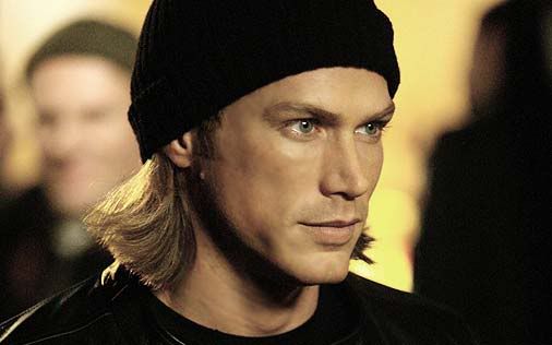 373997_ep89_smith_closeup.jpg