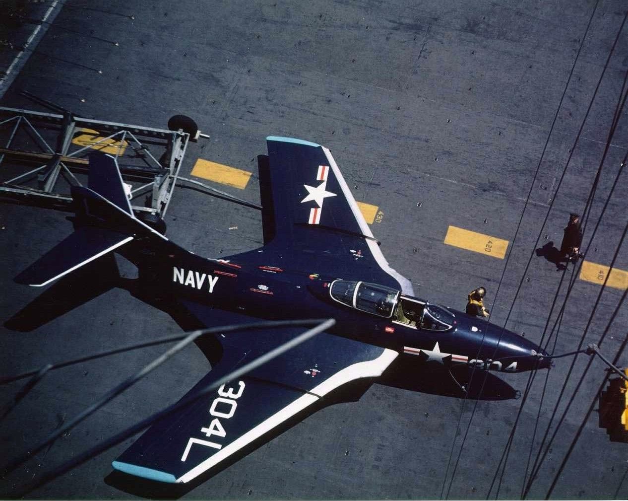 [Image: F9F-6_VF-73_USS_Midway_1954_zpsn7kdue9w.jpg]
