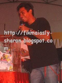 Image hosted by Photobucket.com